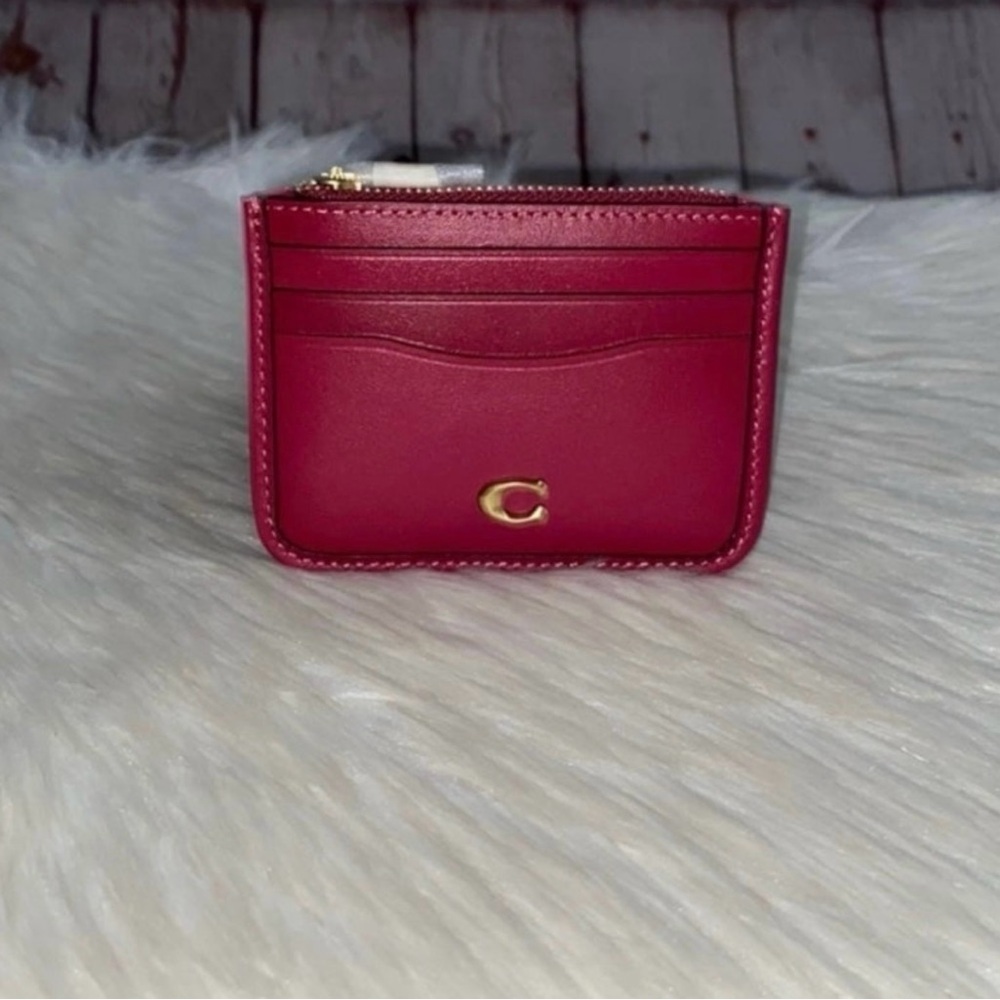 Coach HEART Shaped Xbody/Card Case 2pc Set - Picture 7 of 9